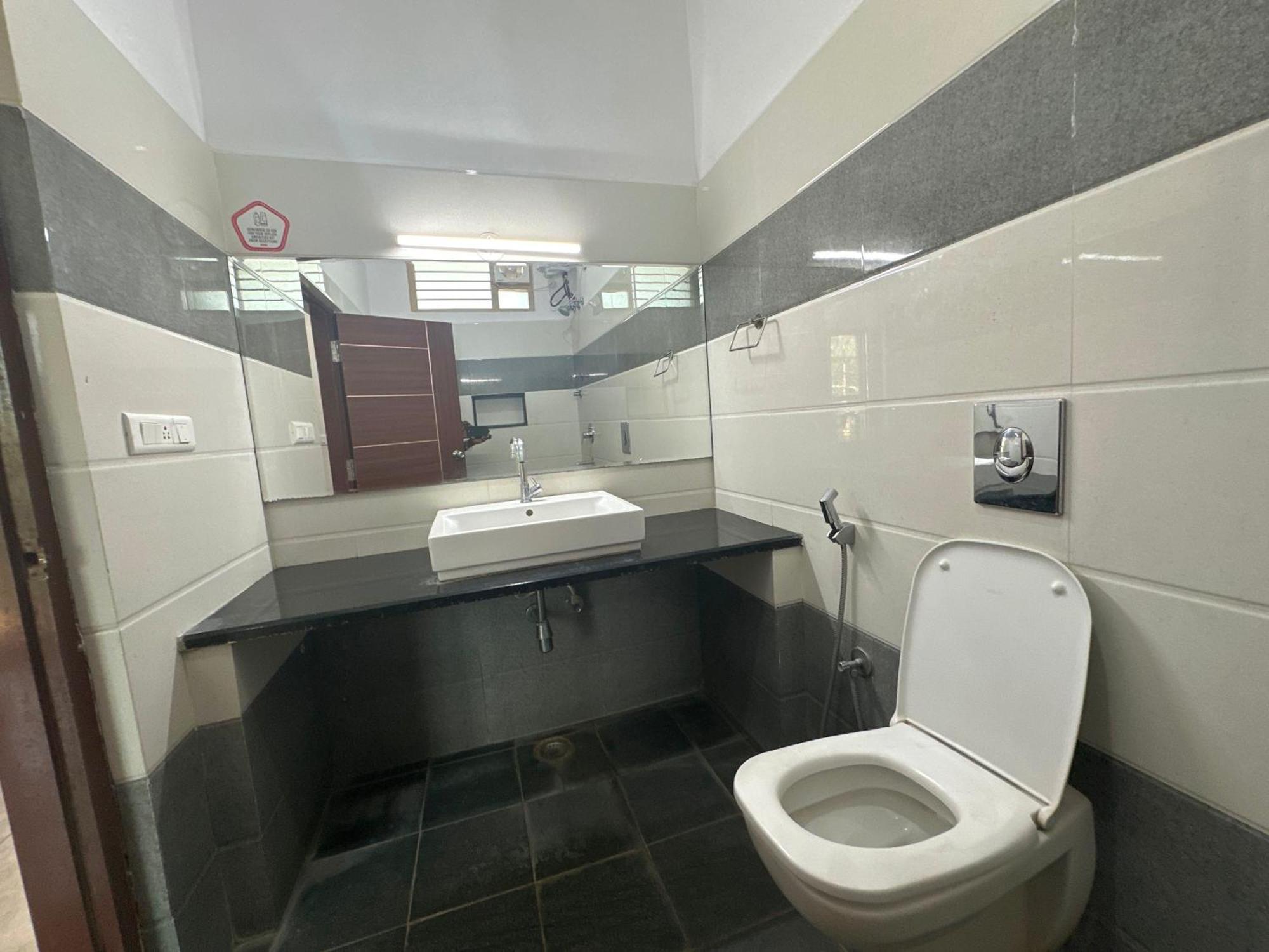 Super Hotel O Sar Residency Nanjangud Luaran gambar